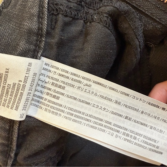 Hollister | women's W25'' dark grey high waisted skinny shorts enbroidery - Picture 6 of 7